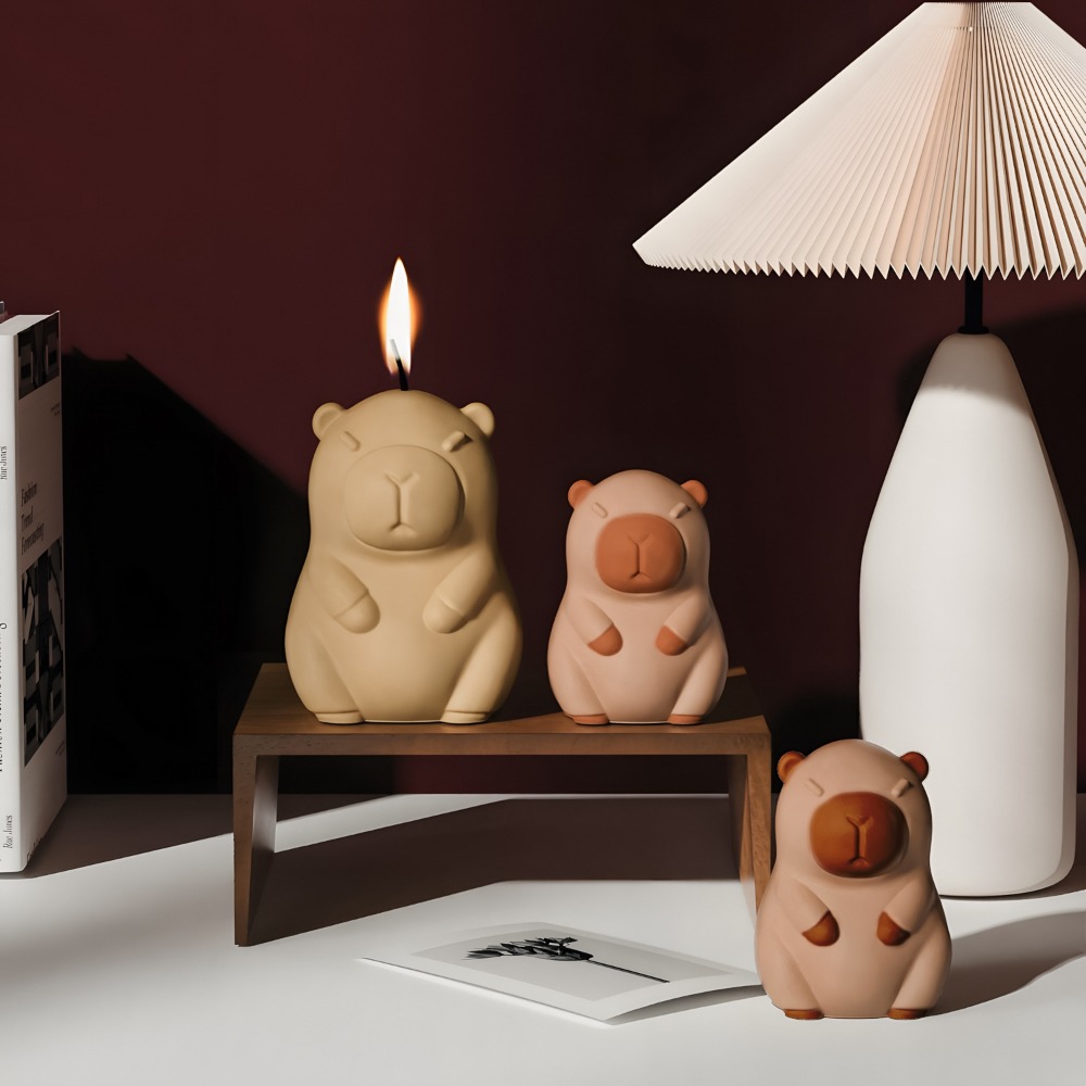 Standing Capybara Scent Candle - Candle Making Ingredients recension och pris