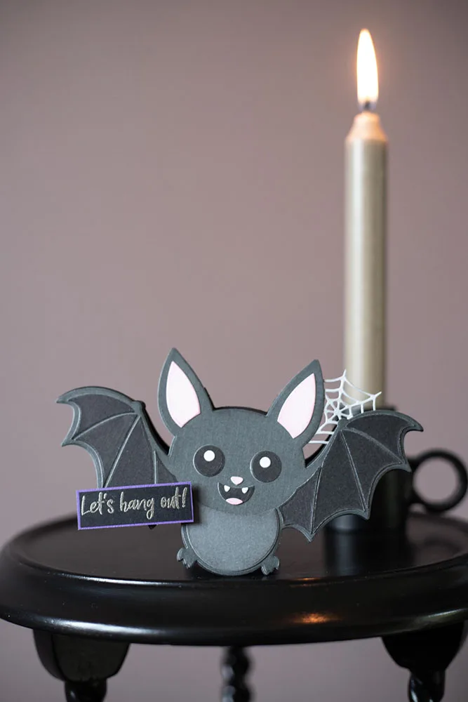 Castle with a Spider Web on It - Candle Making Newcastle recension och pris