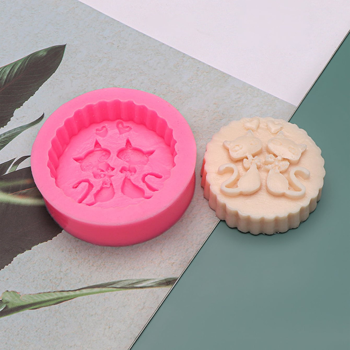 1-Piece Silicone Cat Soap Mold - Candle Making Ingredients recension och pris